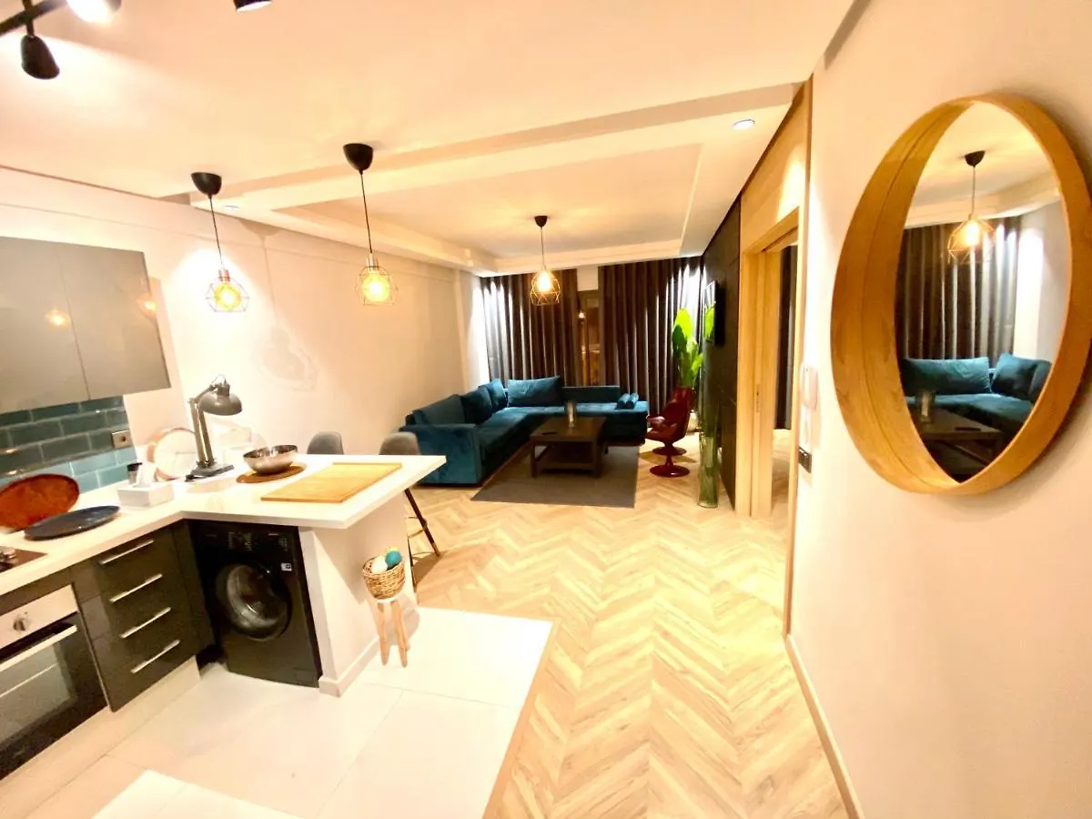 Appartement Spacious New 1-Bedroom Unit In Downtown W Terrace And Free Parking Casablanca Maroc