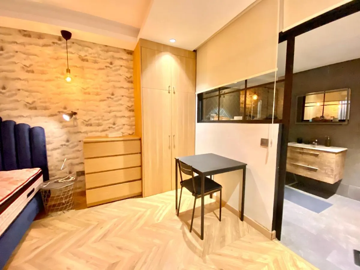 Spacious New 1-Bedroom Unit In Downtown W Terrace And Free Parking Casablanca
