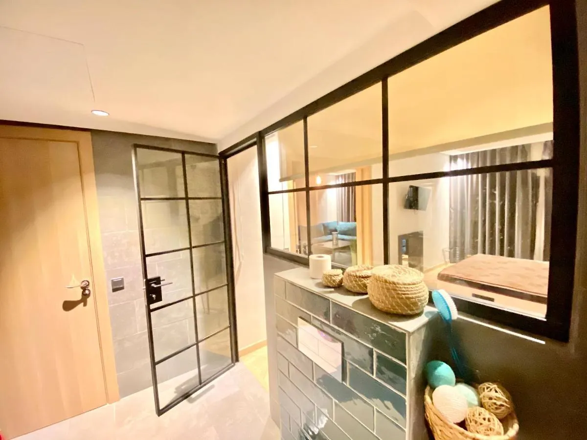 Spacious New 1-Bedroom Unit In Downtown W Terrace And Free Parking Casablanca Morocco